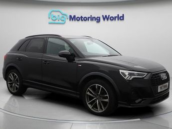 Audi Q3 TFSI S LINE BLACK EDITION