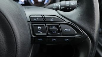 Toyota Yaris DYNAMIC
