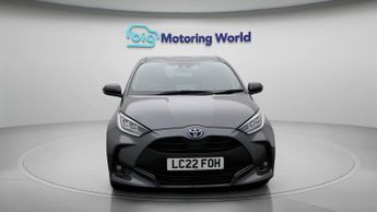 Toyota Yaris DYNAMIC