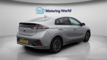 Hyundai IONIQ PREMIUM SE