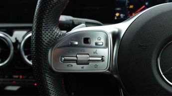 Mercedes-Benz A Class A 180 AMG LINE EXECUTIVE