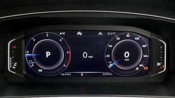 Volkswagen Tiguan R-LINE TECH TDI DSG