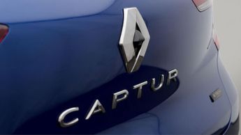 Renault Captur TECHNO E-TECH