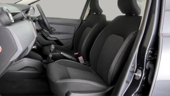 Dacia Duster ESSENTIAL TCE