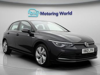 Volkswagen Golf STYLE TSI