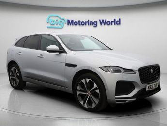 Jaguar F-Pace R-DYNAMIC HSE