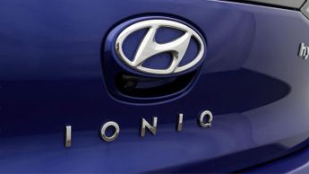Hyundai IONIQ PREMIUM SE
