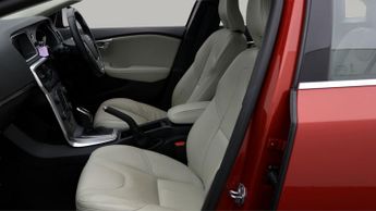 Volvo V40 T3 INSCRIPTION EDITION