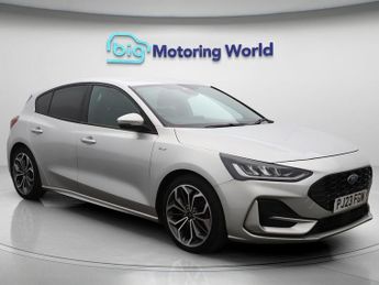 Ford Focus ST-LINE X