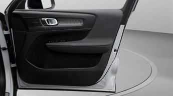 Volvo XC40 P8 FIRST EDITION AWD