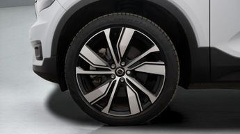 Volvo XC40 P8 FIRST EDITION AWD