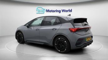 CUPRA Born V3