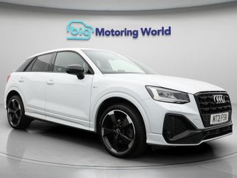 Audi Q2 TFSI S LINE BLACK EDITION
