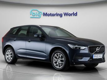 Volvo XC60 B5 MOMENTUM