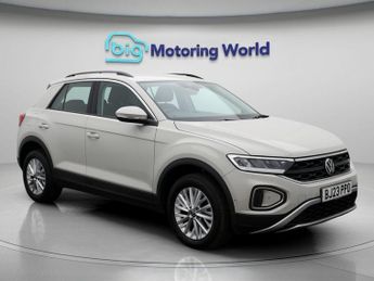 Volkswagen T-Roc LIFE TSI