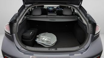 Hyundai IONIQ PREMIUM
