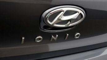 Hyundai IONIQ PREMIUM