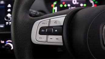 Honda Jazz I-MMD SR