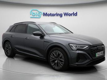 Audi E-Tron QUATTRO BLACK EDITION