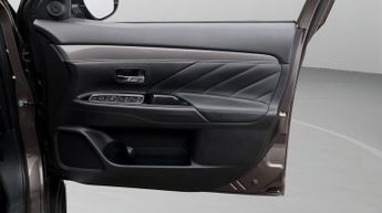 Mitsubishi Outlander PHEV 4H