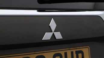 Mitsubishi Outlander PHEV 4H