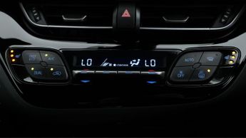 Toyota C-HR DYNAMIC