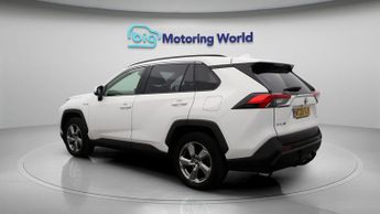 Toyota RAV4 VVT-I DESIGN
