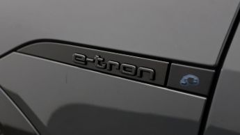Audi Q8 e-tron QUATTRO SPORT