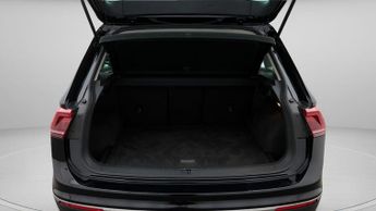 Volkswagen Tiguan SEL TSI 4MOTION DSG