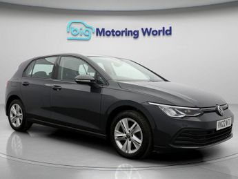 Volkswagen Golf LIFE TSI