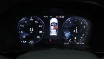 Volvo XC40 B4 R-DESIGN AWD
