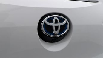 Toyota Corolla ICON TECH