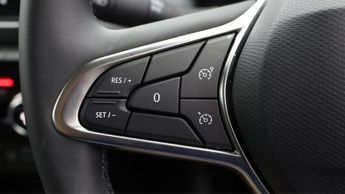 Renault Clio EVOLUTION E-TECH