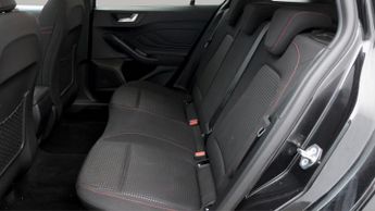 Ford Focus ST-LINE