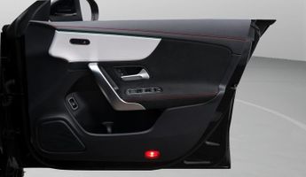 Mercedes-Benz CLA CLA 200 AMG LINE EXECUTIVE