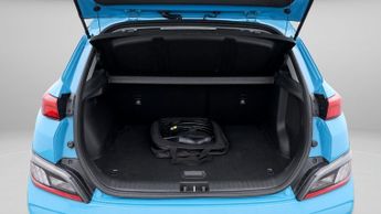 Hyundai KONA PREMIUM