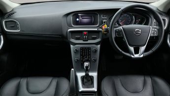 Volvo V40 T3 INSCRIPTION EDITION