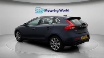 Volvo V40 T3 INSCRIPTION EDITION