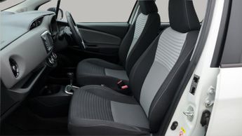Toyota Yaris VVT-I ICON
