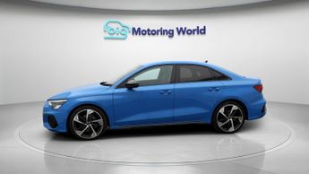 Audi A3 TFSI S LINE EDITION 1