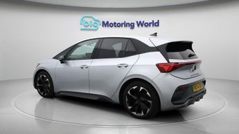 CUPRA Born V2