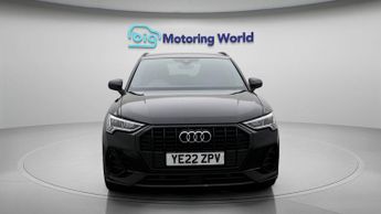 Audi Q3 TFSI S LINE BLACK EDITION