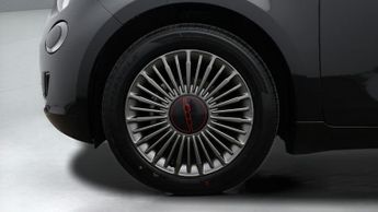 Fiat 500e RED