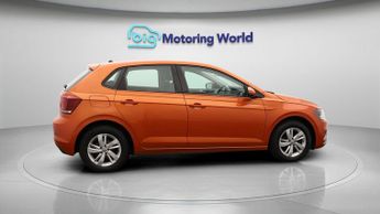 Volkswagen Polo SE TSI DSG