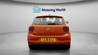 Volkswagen Polo SE TSI DSG