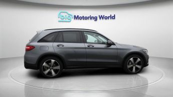 Mercedes-Benz GLC GLC 220 D 4MATIC URBAN EDITION