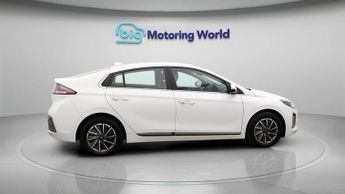 Hyundai IONIQ PREMIUM