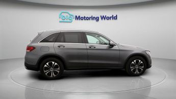 Mercedes-Benz GLC GLC 300 4MATIC SPORT