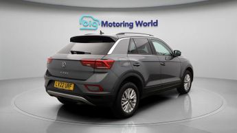 Volkswagen T-Roc LIFE TSI DSG