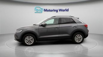 Volkswagen T-Roc LIFE TSI DSG
